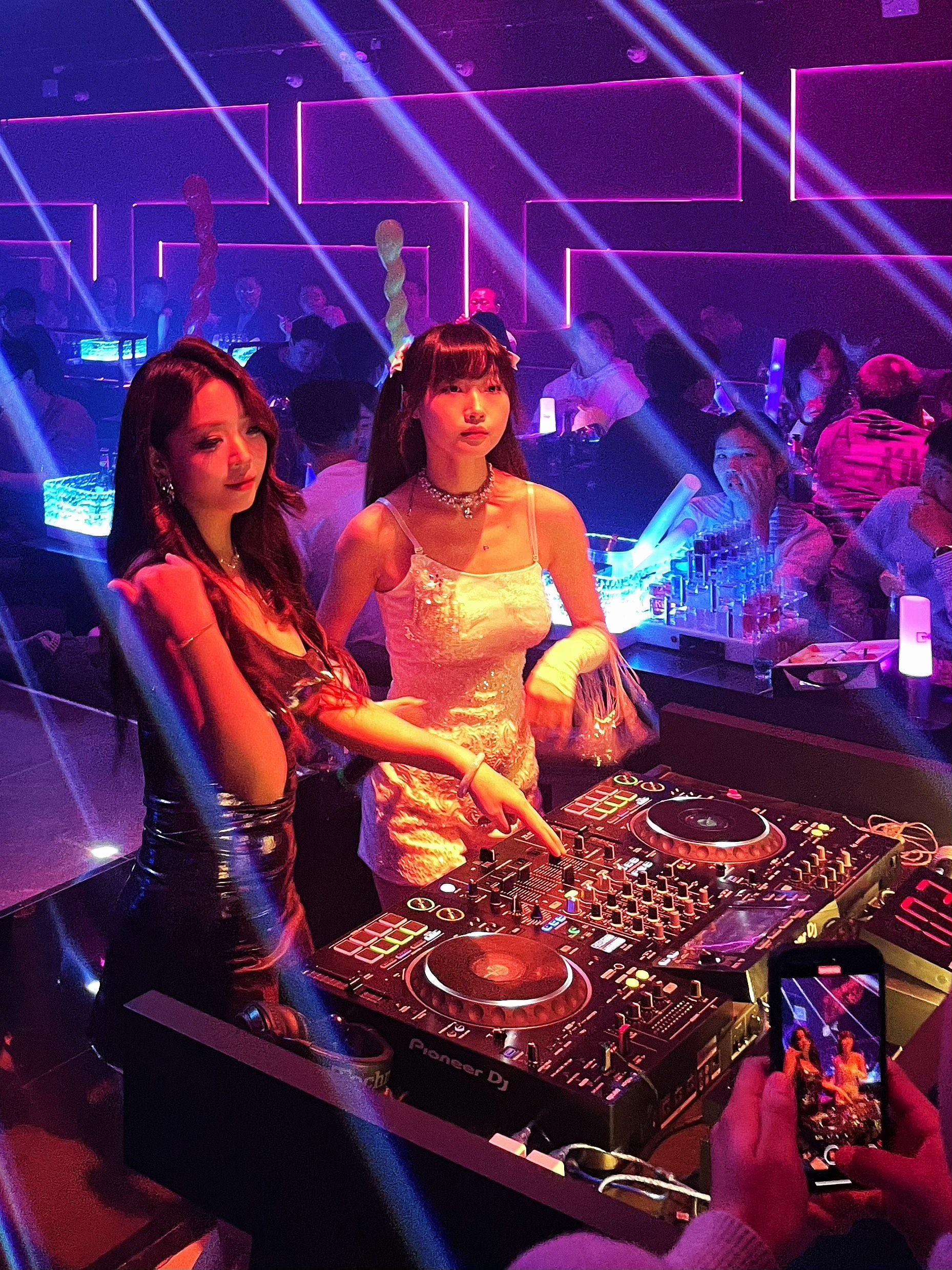 广州商务ktv推荐商务ktv哪里好玩分享-荔湾区ktv预订