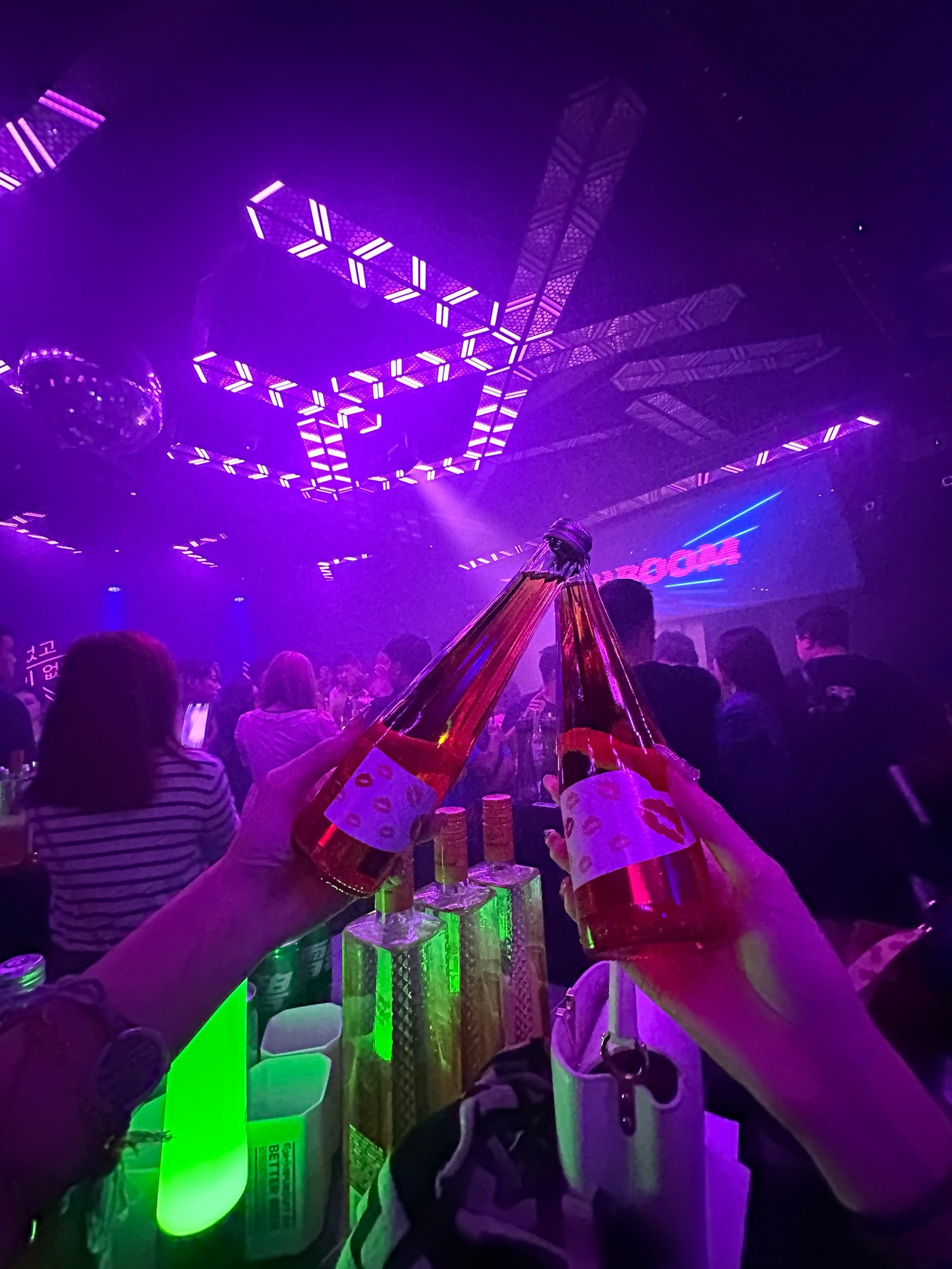 广州商务ktv体验指南-海珠区ktv预订